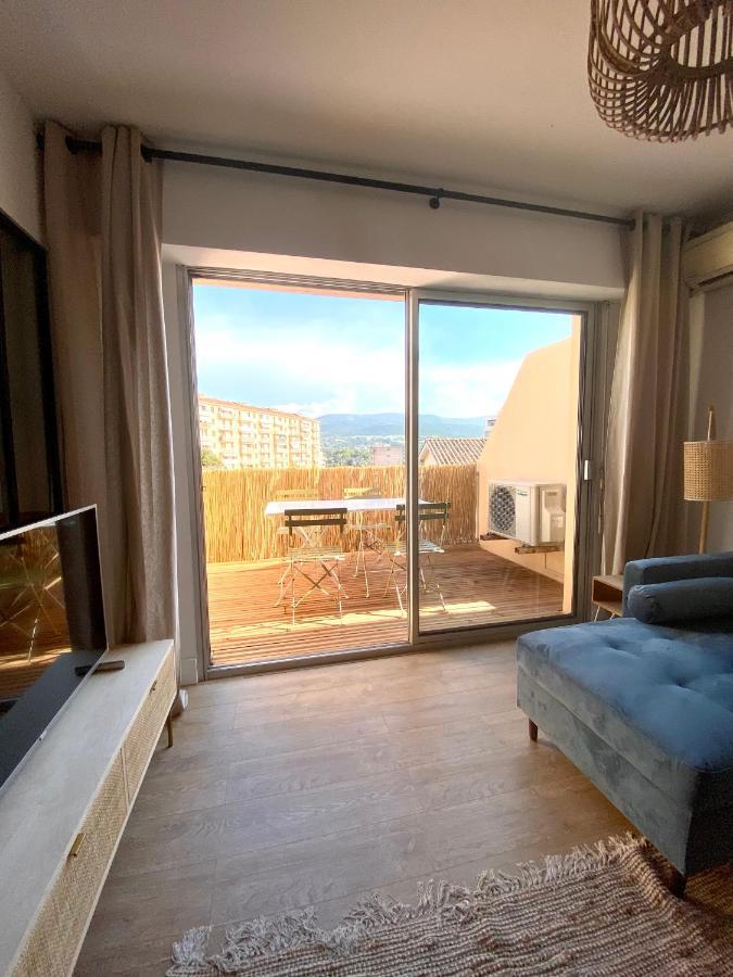 Superbe T2 Equipe Proche Centre Ville Ajaccio Avec Parking المظهر الخارجي الصورة